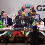 压倒性通过！破例首日表决，美国这下真破防了