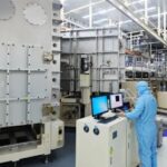 “中国屏”靠什么逆袭？