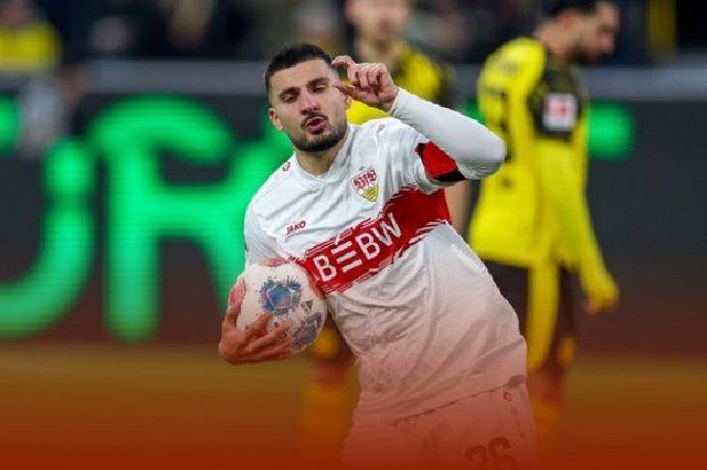 多特蒙德3-3斯图加特 阿德耶米89分钟破门 翁达夫91分钟绝平+戴帽