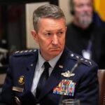 美军参联会主席赴加勒比“慰军” “对委动武”造势趋紧