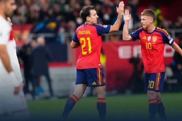 直通世界杯！西班牙2-2土耳其 奥尔莫、奥亚萨瓦尔建功