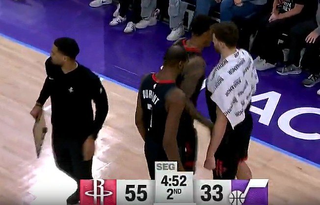 不要太轻松！杜兰特空位三分再进打停爵士 火箭9-0领先到22分！