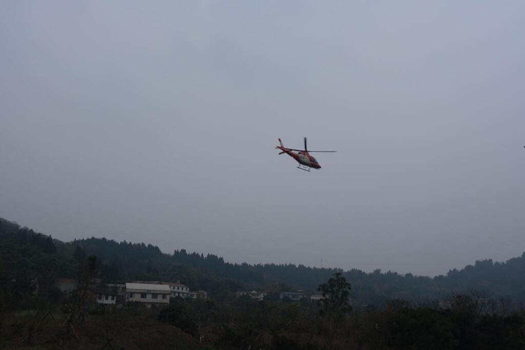 数智交通新体验丨“打飞的”逛景区 低空经济高速“起飞”