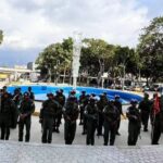 委内瑞拉武装部队举行仪式 悼念牺牲士兵