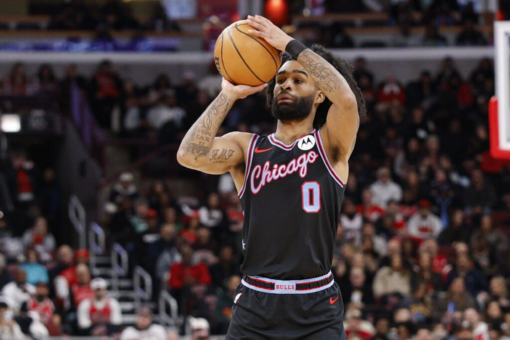 科比·怀特在公牛出战451场比赛 场均15.4分3.7板3.9助&命中率43%