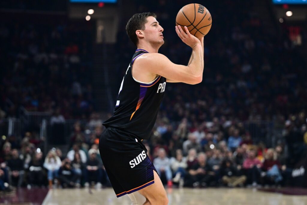 太难了！吉莱斯皮强投三分绝杀失手 太阳魔术进入加时