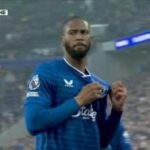 4连败！切尔西0-3埃弗顿仍第6 桑切斯送礼贝托2射1传皮克福德神扑