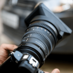 美军“的黎波里”号通过马六甲海峡：甲板停满战机，正开赴中东